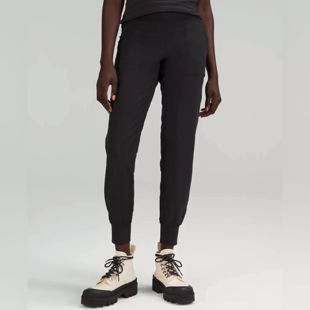 LuLuLemon Align High Rise Jogger